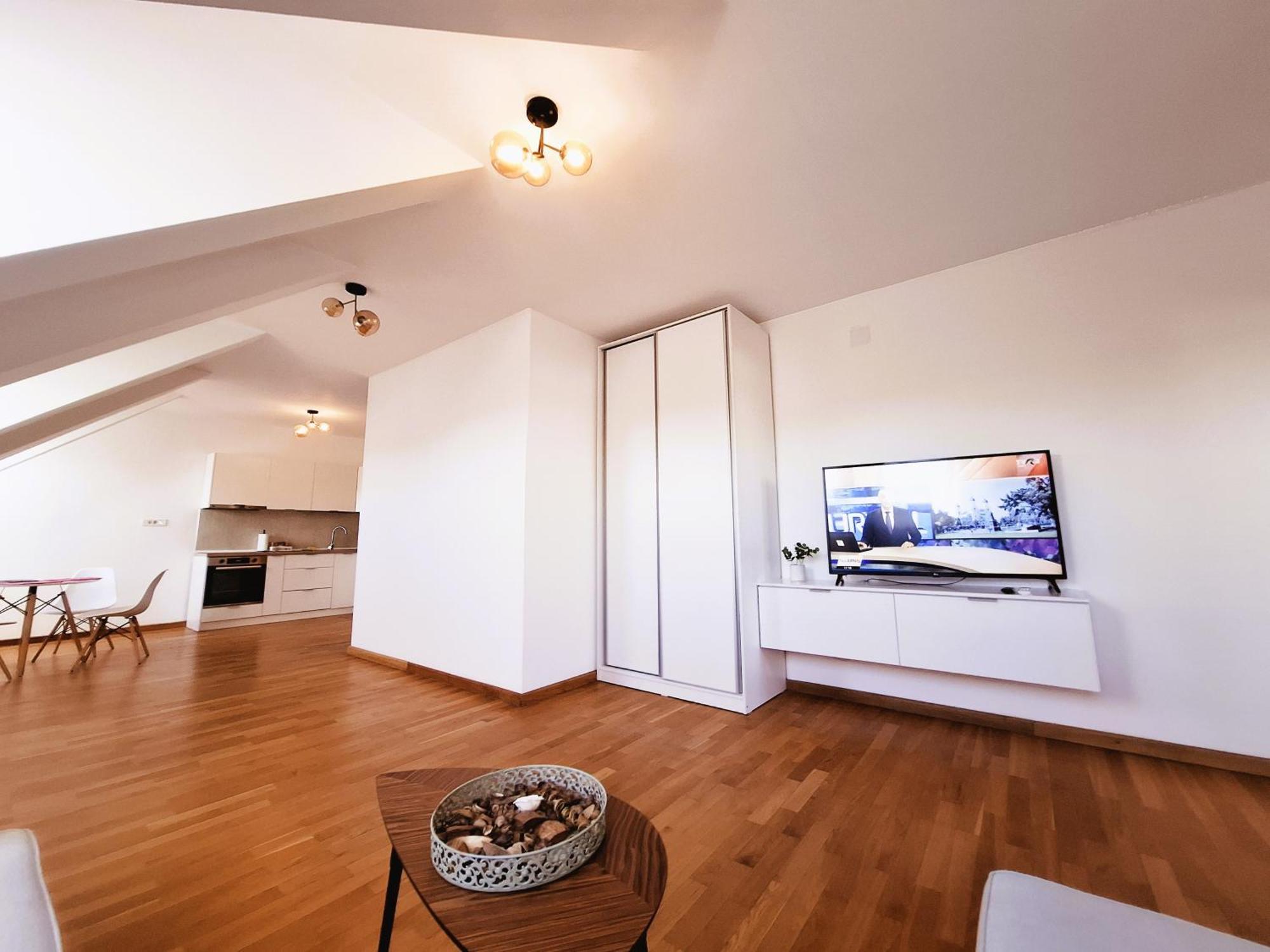 F Apartment