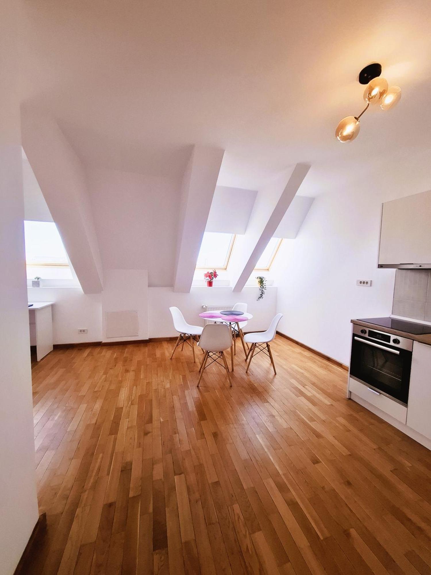 F Apartment Bucharest